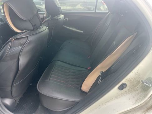 Used 2013 Toyota Corolla S FWD image 12