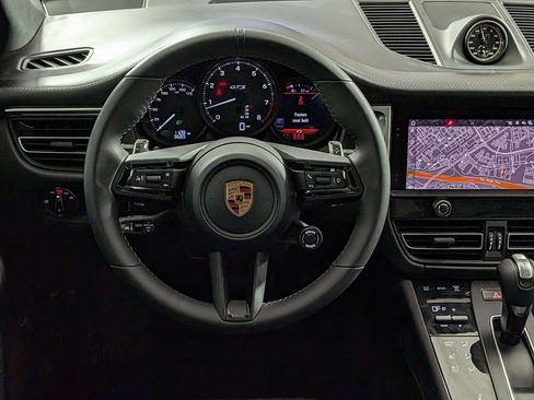 Certified 2026 Porsche Macan GTS AWD/4WD image 14