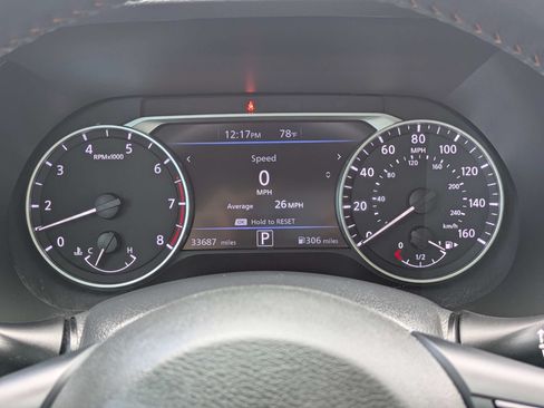 Used 2021 Nissan Sentra SR w/ SR Premium Package FWD image 30
