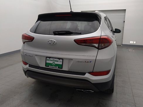 Used 2016 Hyundai Tucson Sport image 7