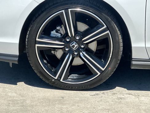 Used 2024 Honda Accord Sport image 23