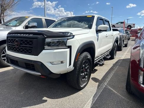 Used 2022 Nissan Frontier PRO-4X w/ Pro-4X Premium Package AWD/4WD image 3