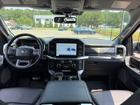 Used 2022 Ford F150 Lariat AWD/4WD image 8