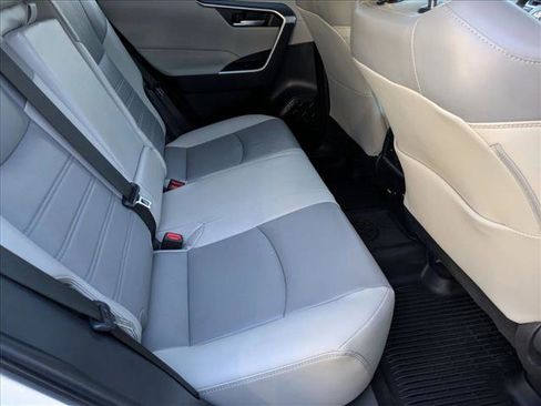 Used 2023 Toyota RAV4 XLE Premium FWD image 19