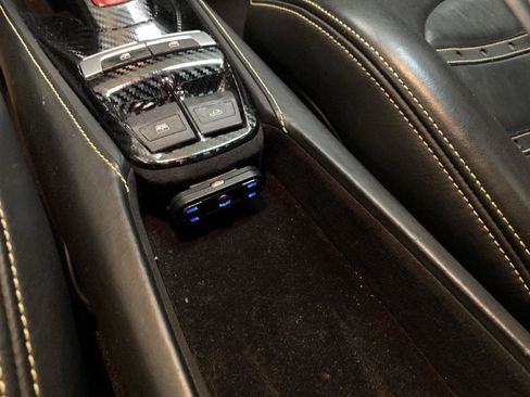 Used 2017 Ferrari 488 Spider image 33