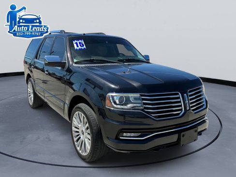 Used 2015 Lincoln Navigator 2WD w/ Equipment Group 101A Reserve image 2