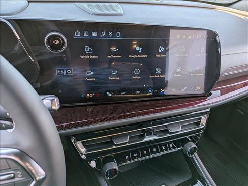 New 2026 Chevrolet Traverse Z71 w/ Enhanced Driving Package image 12