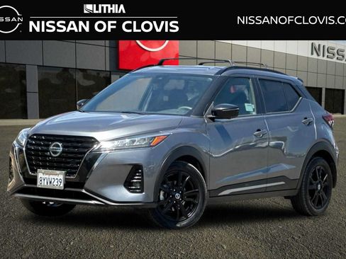 Used 2021 Nissan Kicks SR w/ Interior Electronics Package FWD image 1