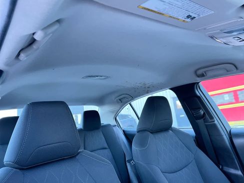 Used 2020 Toyota Corolla LE image 22