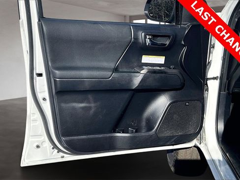 Used 2020 Toyota Tacoma TRD Pro image 24