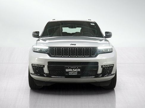 Used 2024 Jeep Grand Cherokee L Summit AWD/4WD image 8