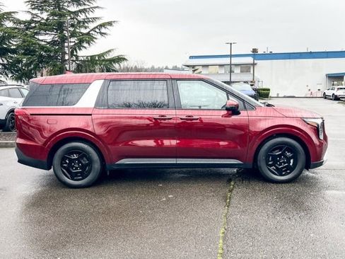 New 2026 Kia Carnival image 7