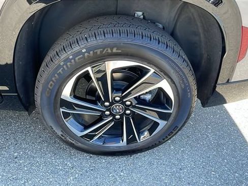 Used 2026 Buick Enclave Sport Touring FWD image 29