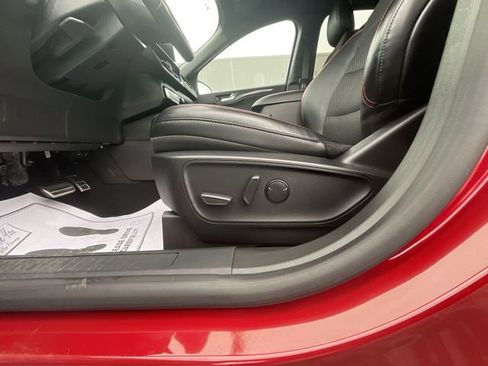 Certified 2024 Ford Escape ST-Line Select w/ Tech Pack #1 image 12