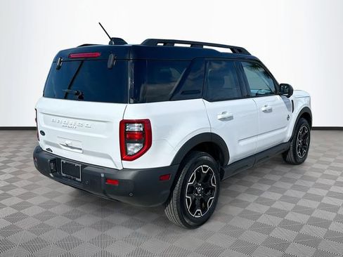 Used 2025 Ford Bronco Sport Heritage AWD/4WD image 5