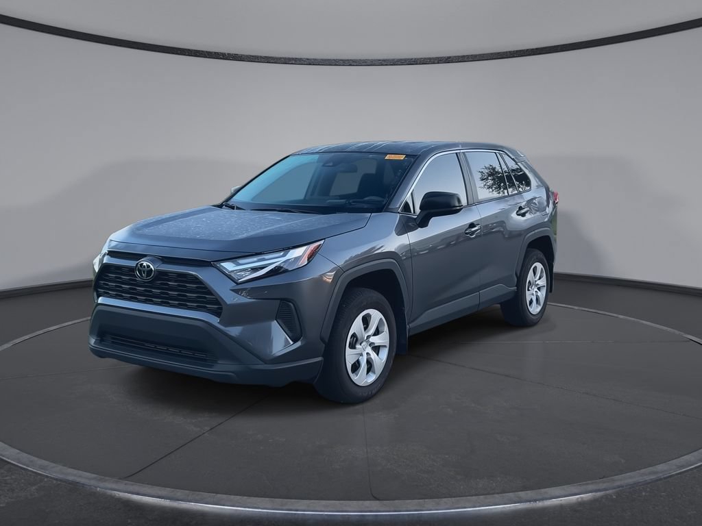 Certified 2025 Toyota RAV4 LE FWD image 4