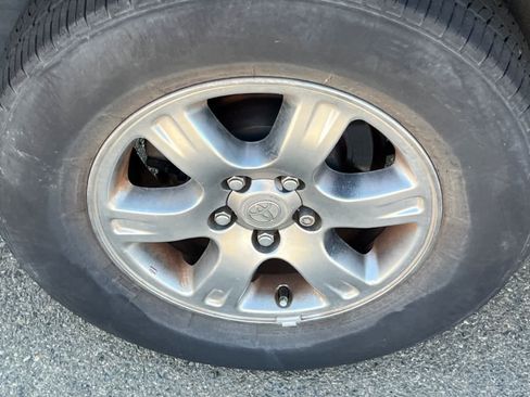 Used 2004 Toyota Highlander 2WD V6 image 17