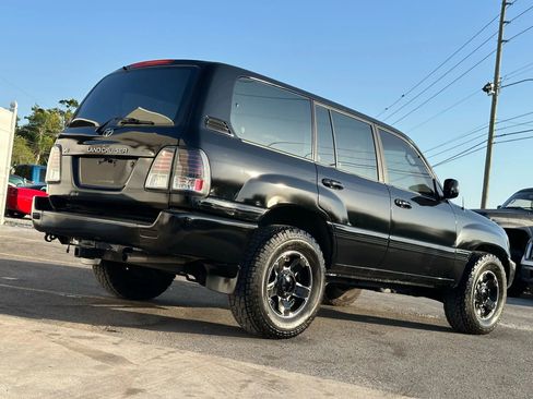 Used 1998 Toyota Land Cruiser image 4