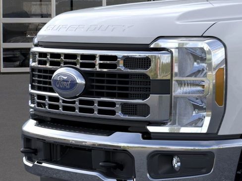 New 2026 Ford F350 XL w/ XL Chrome Package image 17