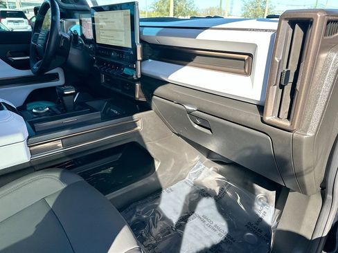 Certified 2024 GMC Hummer EV 3X image 31