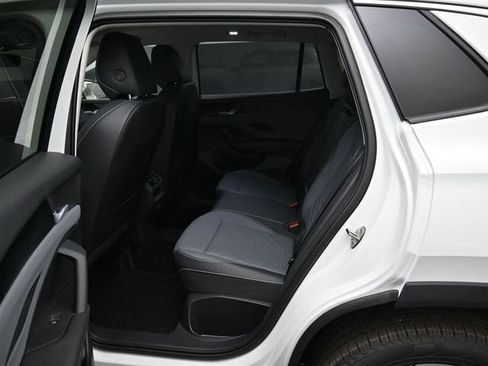 New 2026 Volkswagen Tiguan SE AWD/4WD image 11