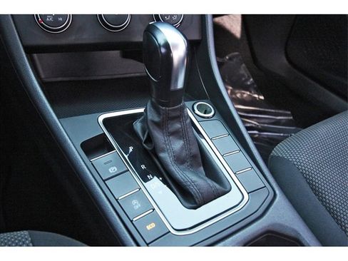 Used 2019 Volkswagen Jetta S w/ Driver Assistance Package image 26