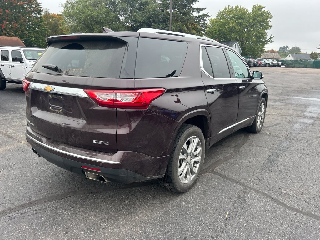Used 2018 Chevrolet Traverse Premier AWD/4WD image 4