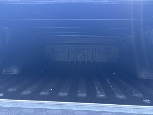 Used 2017 Ford F150 Lariat w/ Equipment Group 501A Mid image 25