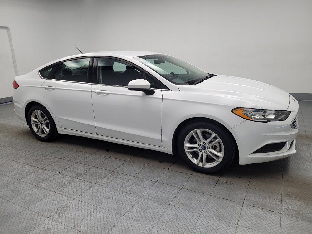 Used 2018 Ford Fusion SE FWD image 11