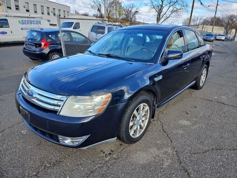Used 2008 Ford Taurus SEL image 1