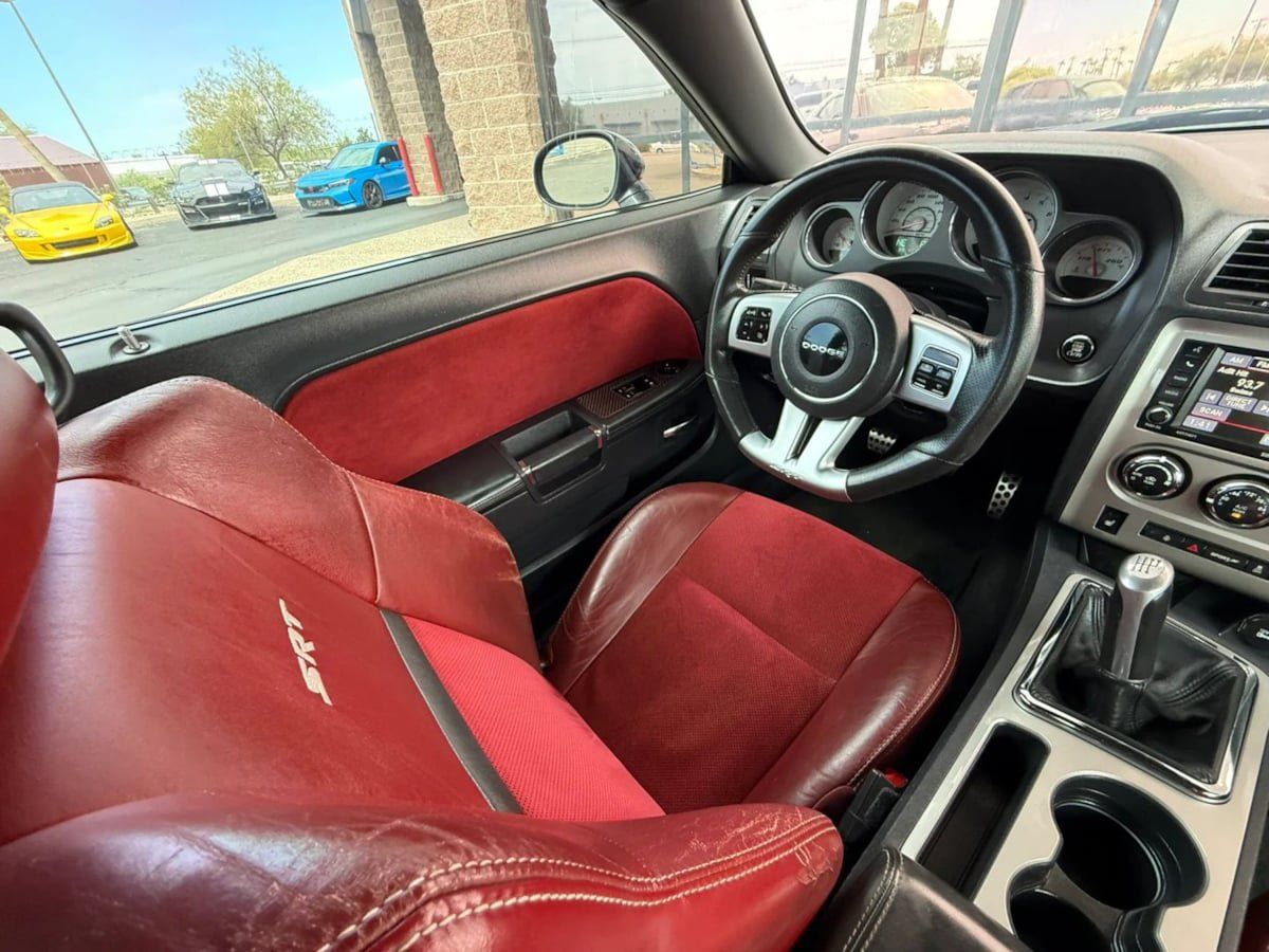 Used 2013 Dodge Challenger SRT8 w/ Harman Kardon Audio Group RWD image 41