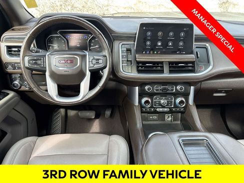 Used 2021 GMC Yukon SLT w/ SLT Premium Package image 10
