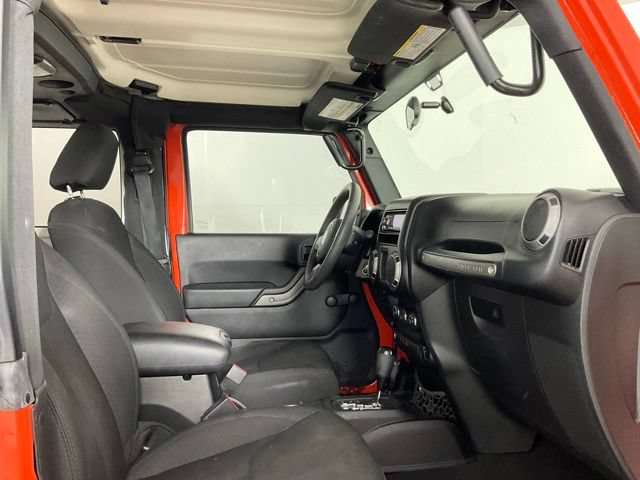 Used 2015 Jeep Wrangler Sport AWD/4WD image 11