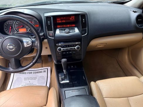 Used 2011 Nissan Maxima 3.5 SV w/ Cold Pkg FWD image 12