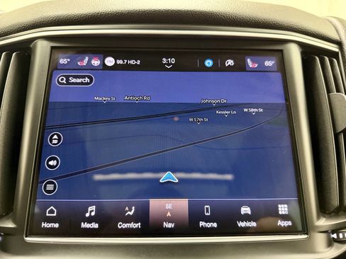 Used 2022 Maserati Levante GT image 15