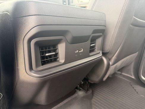 Used 2025 Chevrolet Silverado 1500 LT Trail Boss w/ Convenience Package II AWD/4WD image 22