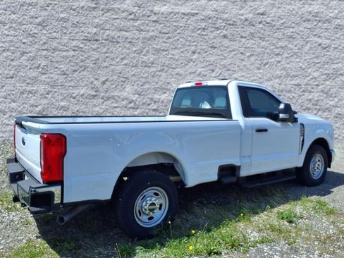 New 2023 Ford F250 XL w/ XL Chrome Package image 3