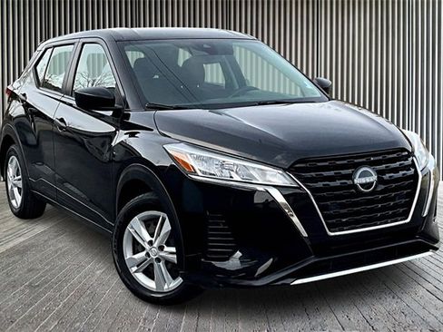 Used 2022 Nissan Kicks S w/ Interior Electronics Package image 11