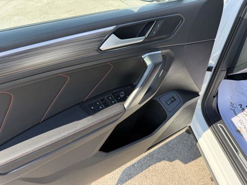 Used 2024 Volkswagen Tiguan Wolfsburg Edition image 12