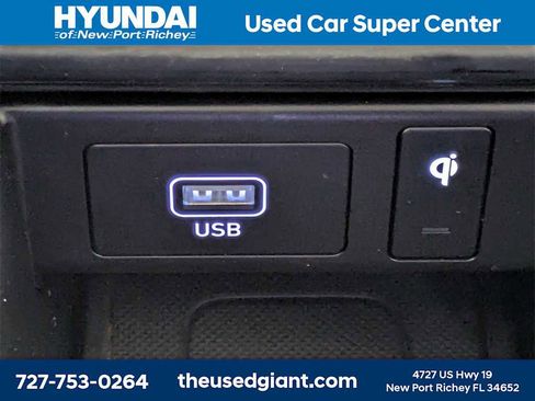 Used 2023 Hyundai Palisade Calligraphy image 36