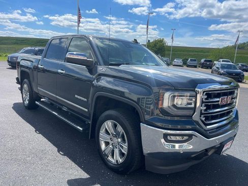 Used 2018 GMC Sierra 1500 SLT AWD/4WD image 2
