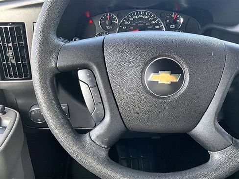 Used 2024 Chevrolet Express 2500 w/ Driver Convenience Package image 18