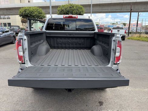Used 2018 GMC Canyon Denali AWD/4WD image 19