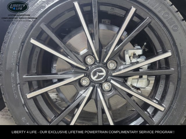 Used 2024 MAZDA MX-5 Miata Grand Touring RWD image 11