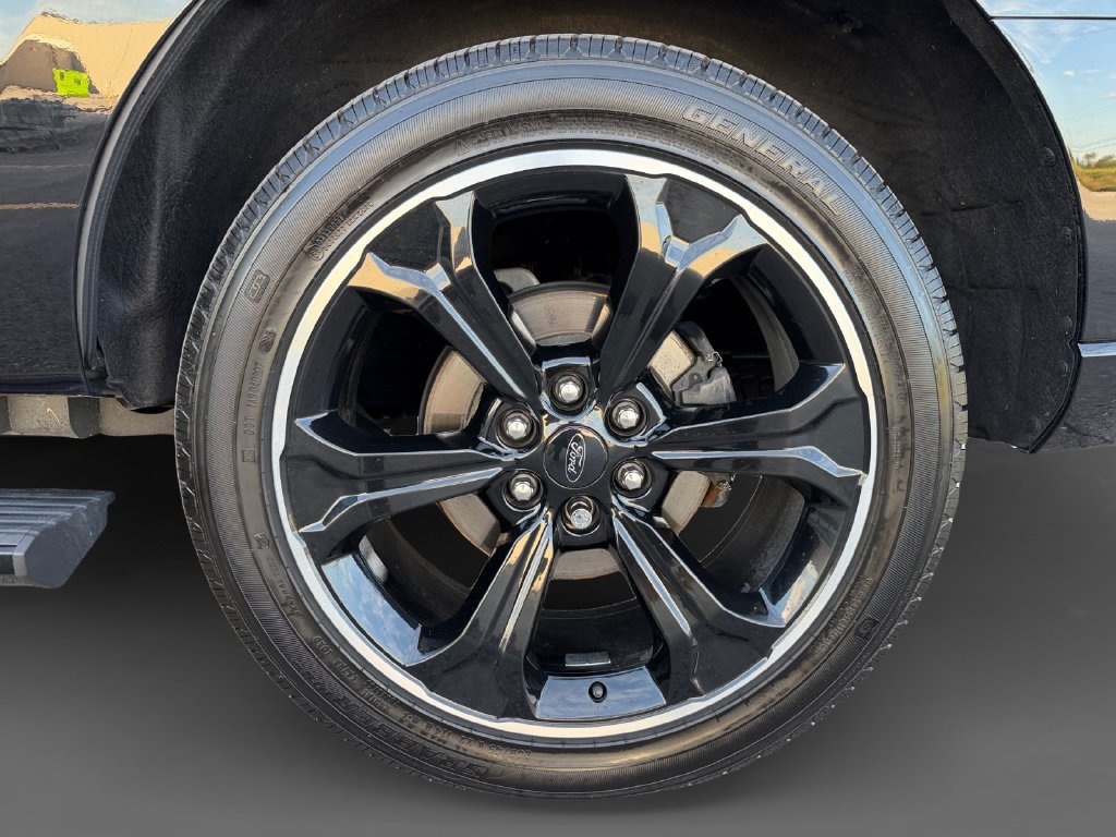 Used 2022 Ford Expedition Limited AWD/4WD image 11