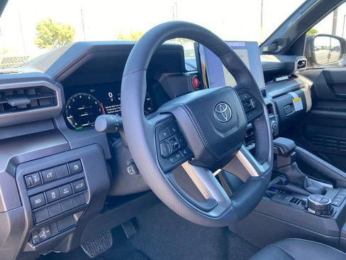 New 2026 Toyota 4Runner TRD Off-Road Premium AWD/4WD image 9