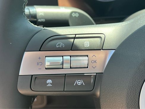 Certified 2026 Hyundai Kona SEL Sport AWD/4WD image 31