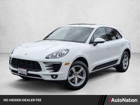 Used 2017 Porsche Macan AWD/4WD image 1