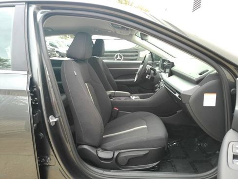 Used 2026 Hyundai Sonata Blue FWD image 17