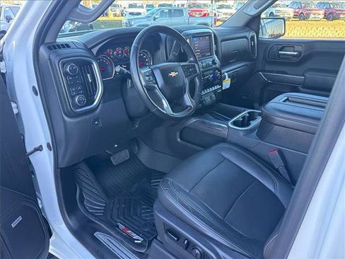 Used 2020 Chevrolet Silverado 1500 LTZ image 18